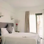 Stavros Beach Hotel Hotel