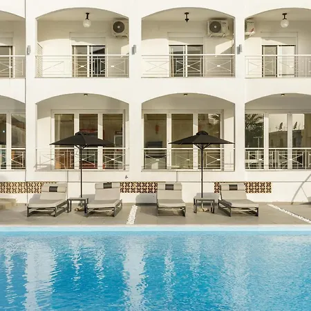 Stavros Hotel 3*