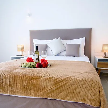 Stavros Hotel 3*