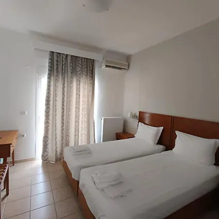 Stavros Beach Hotel 3*