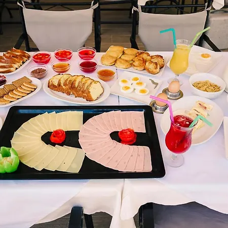 Stavros Beach Hotel