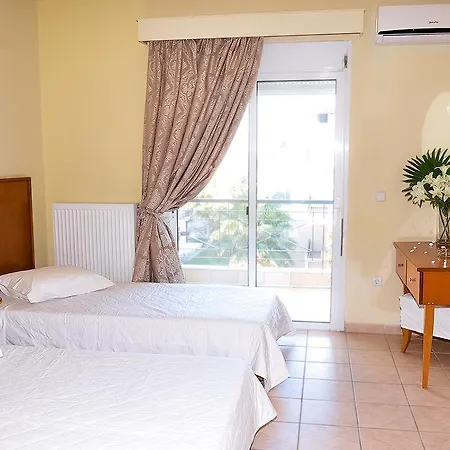 Stavros Beach Hotel