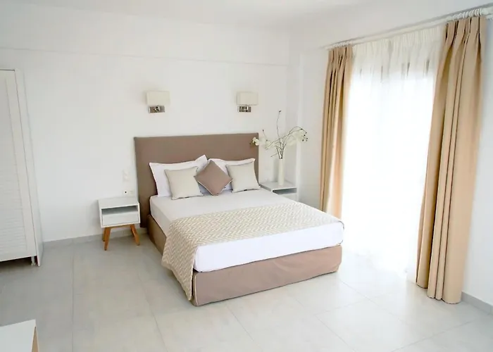 Stavros Beach Hotel Szálloda