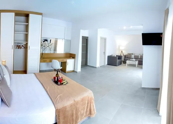 Stavros Beach Hotel Szálloda