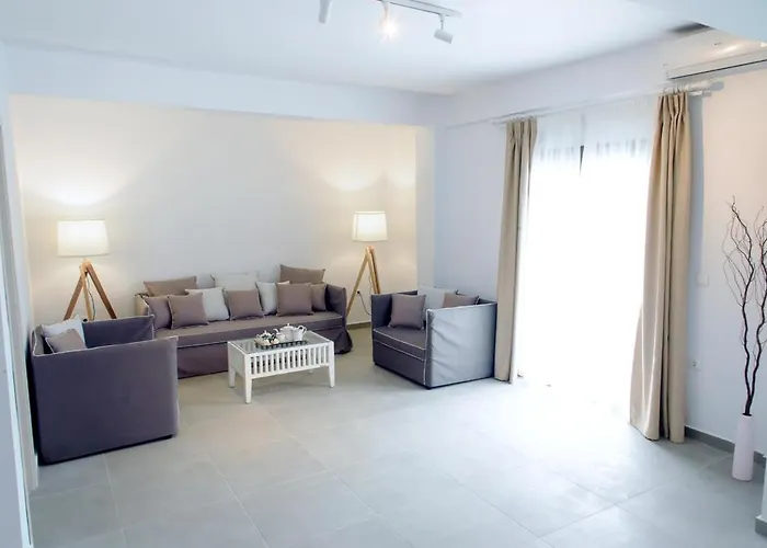 Stavros Beach Hotel Szálloda