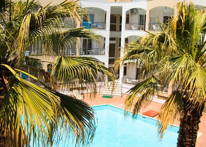 Szálloda Stavros Beach Hotel 3*