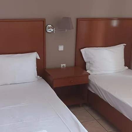 Stavros Beach Hotel 3*