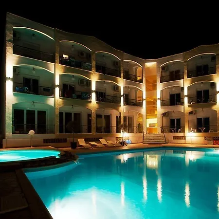 Stavros Beach Hotel Hotel