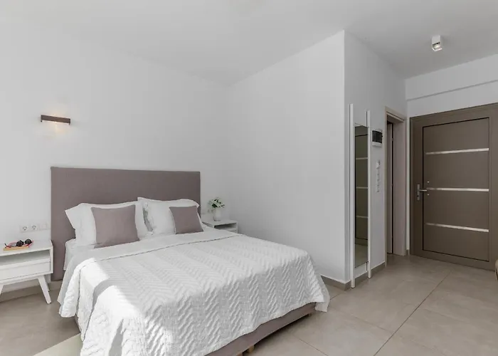 Stavros Beach Hotel 3* Ставрос