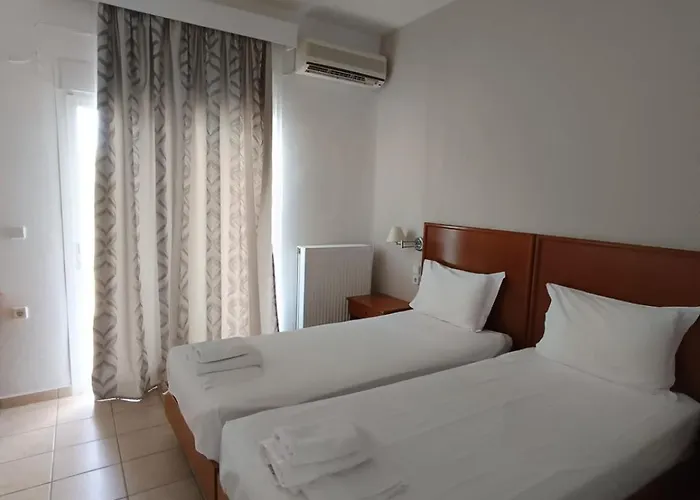 Stavros Beach Hotel 3*