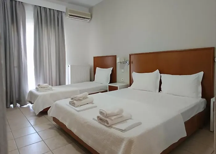 斯塔夫罗斯海滩酒店